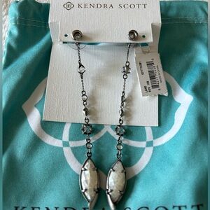 Brand new with tags Kendra Scott earrings.